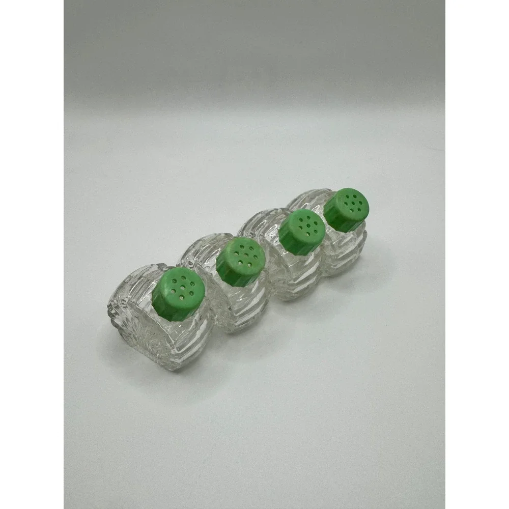 Vintage Glass Seashell Salt and Pepper Shakers Set of 4 Green Lids Coastal Decor